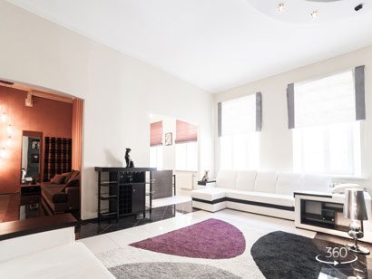 VIP Class Apartment for Short Term Rent in Saint-Petersburg at Vosstaniya 40