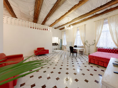 Elite wedding Apartment in St. Petersburg on the Promenade des Anglais