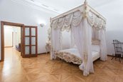 Elite wedding Apartment in St. Petersburg on the Promenade des Anglais