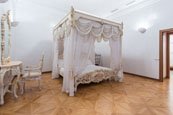 Elite wedding Apartment in St. Petersburg on the Promenade des Anglais